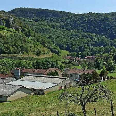 Jura - Maison De Village Entiere Avec Piscine Rotalier